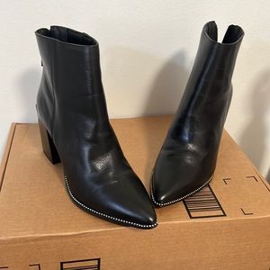 Steve Madden Women's Aquarius Ankle Boot